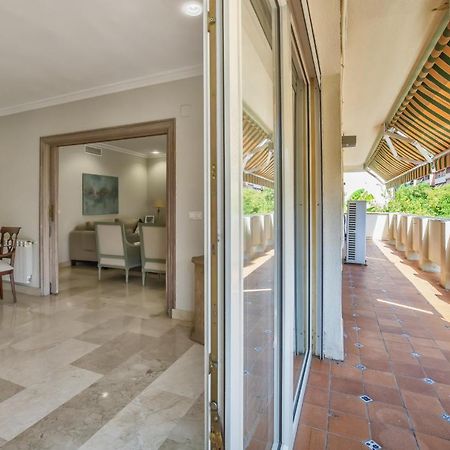 Apartamento Los Tilos & Parking & Piscina 科爾多瓦 外观 照片